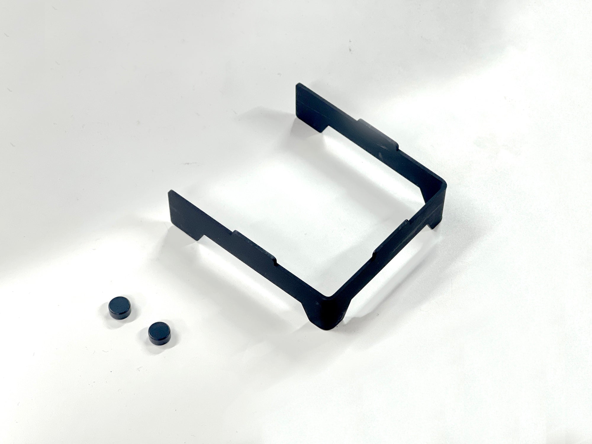 マルチサイドテーブル Auvil x ANOBA