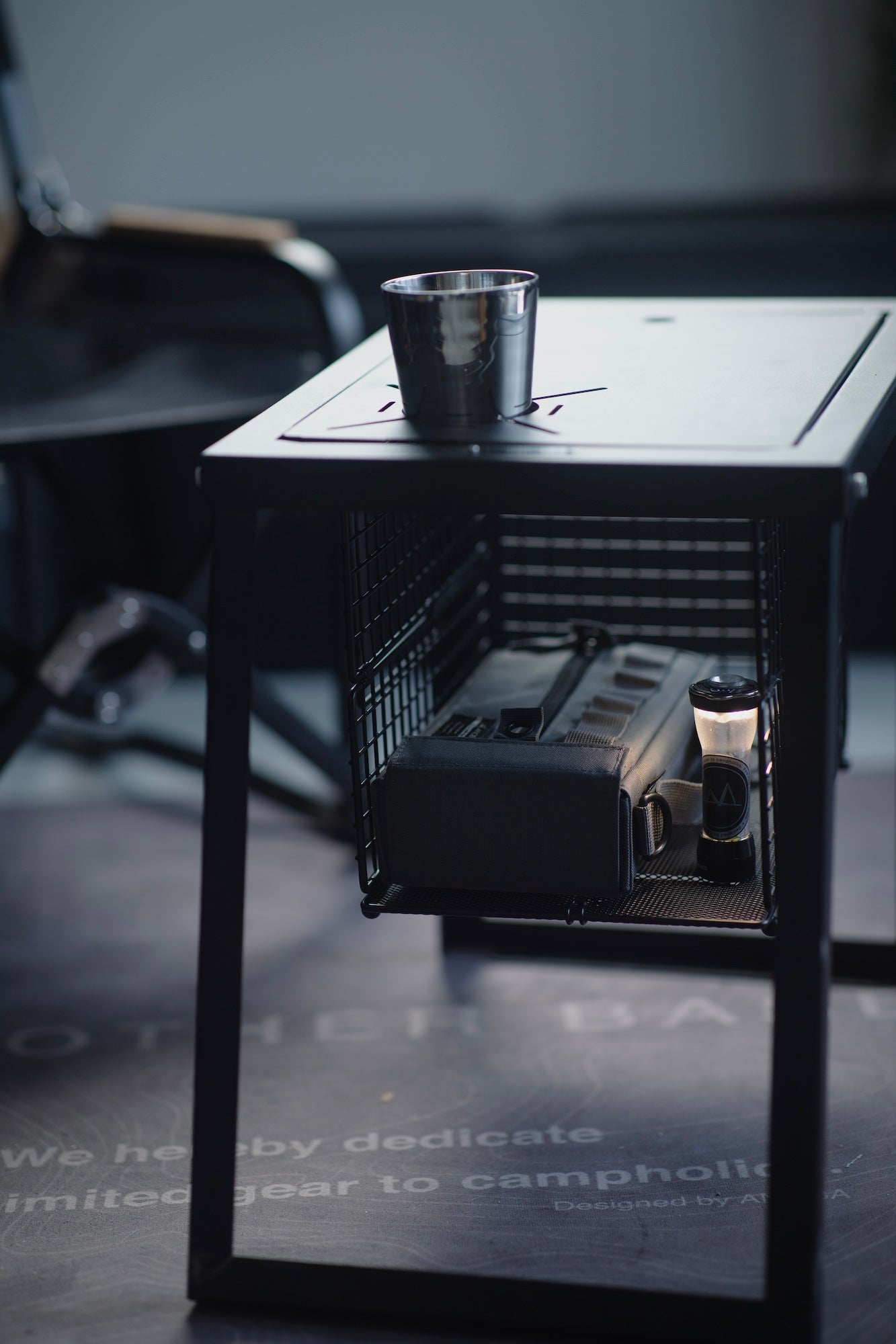 マルチサイドテーブル Auvil x ANOBA