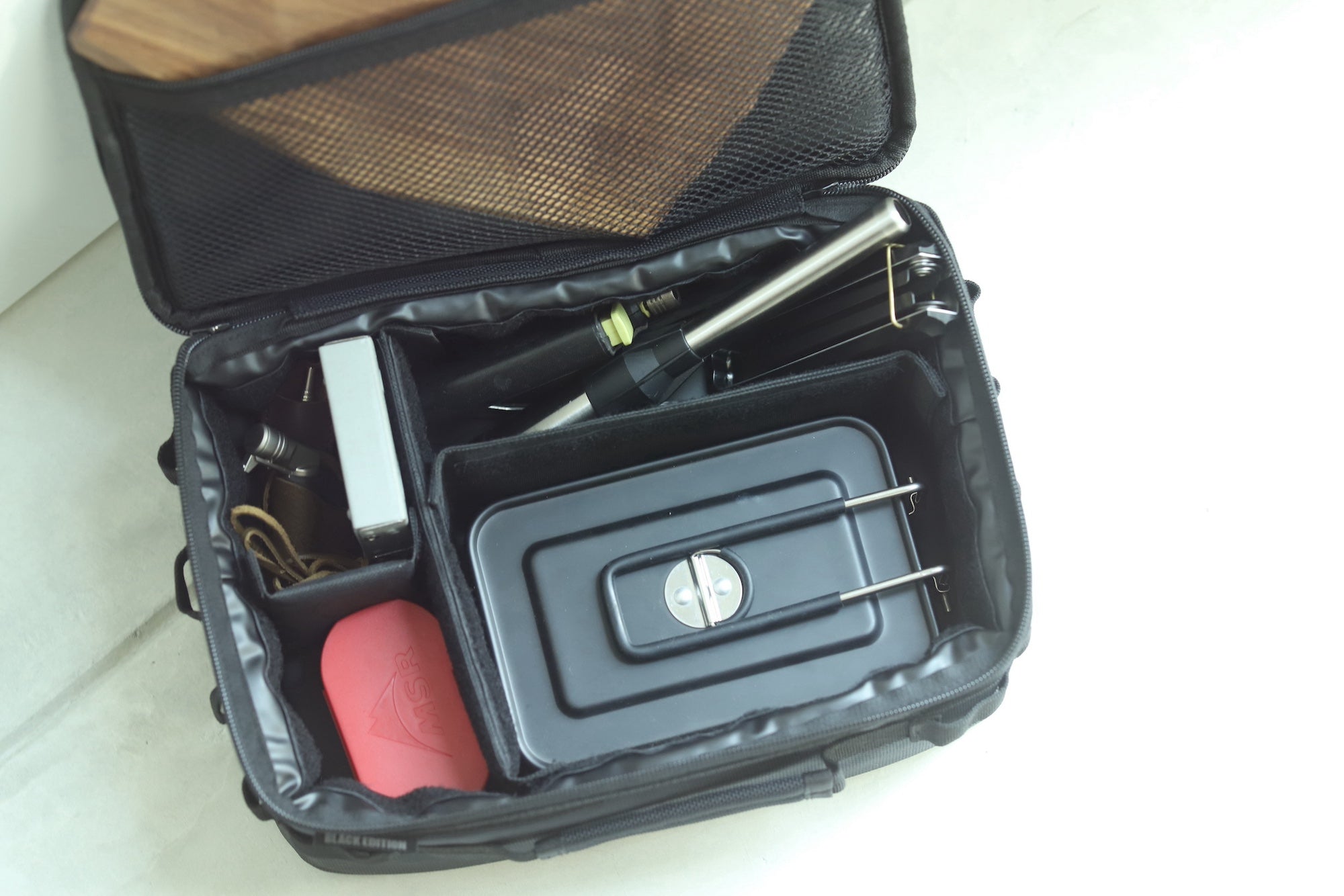 BLACK EDITION マルチミニボックス M