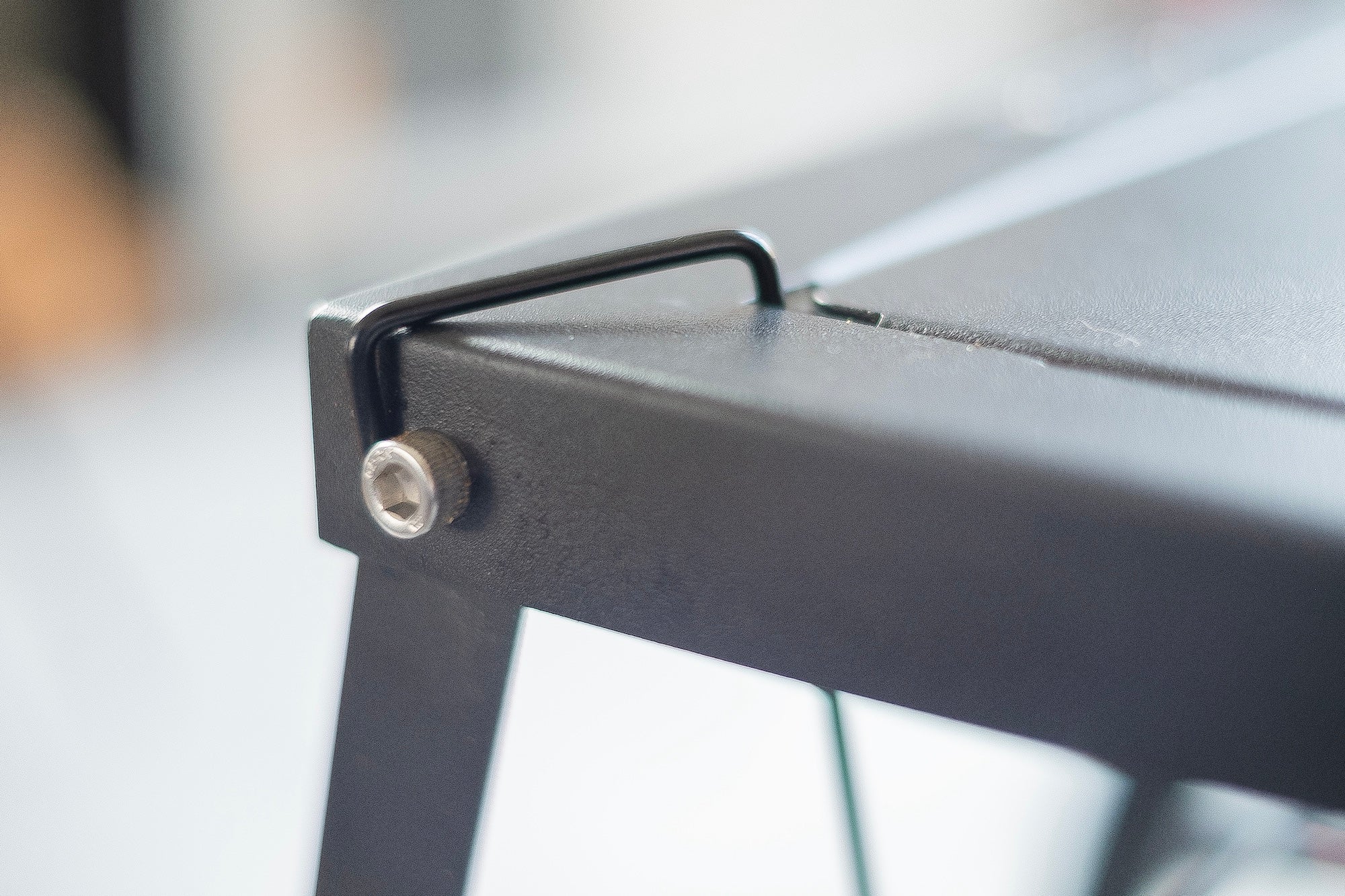 マルチサイドテーブル Auvil x ANOBA