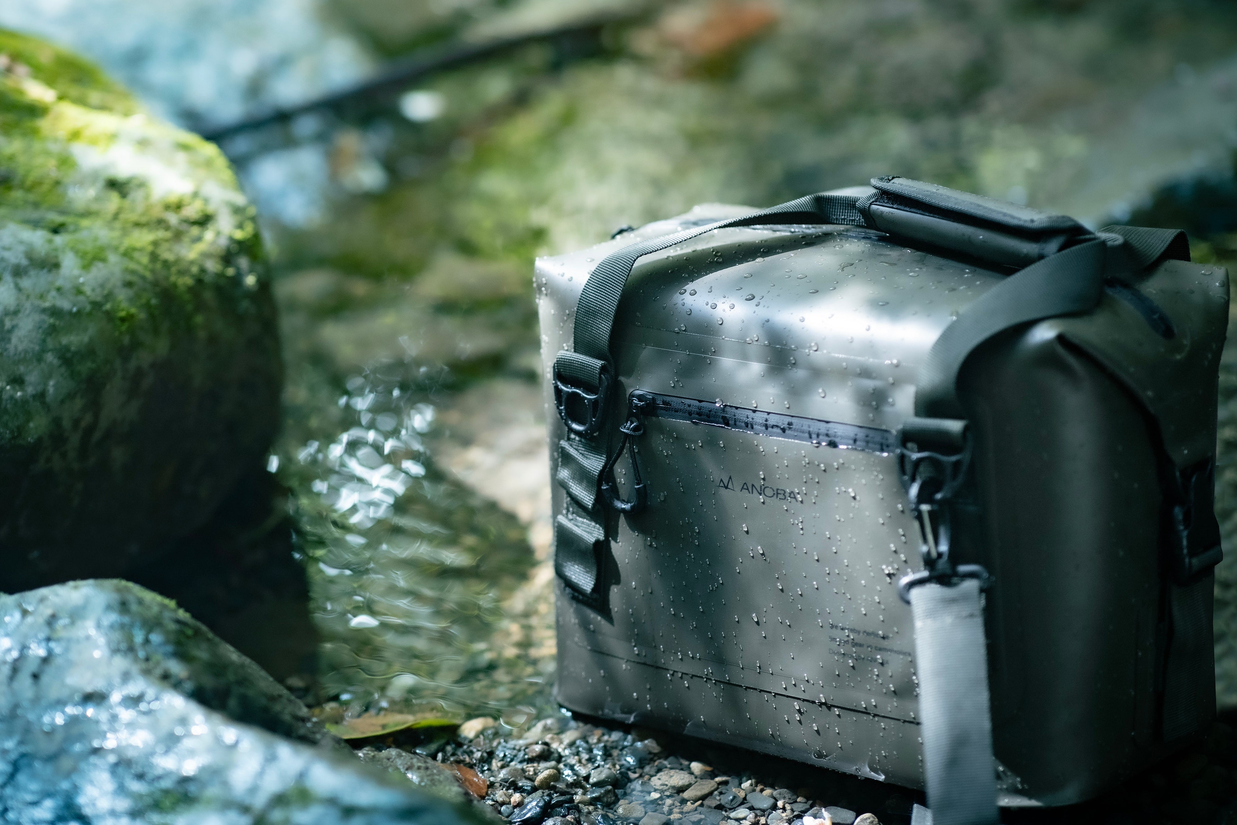 ブリザードソフトクーラー 25L オリーブ