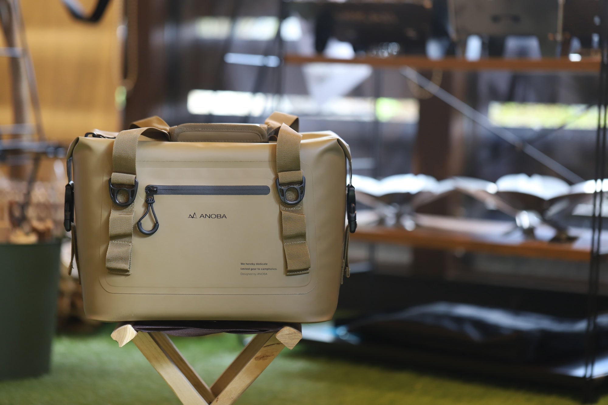 ブリザードソフトクーラー 10L コヨーテ