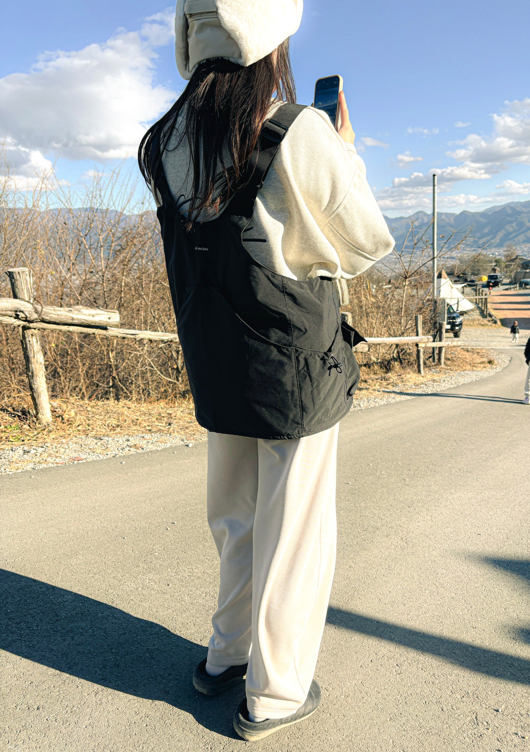 トートベスト - ベストになるトートバッグ -